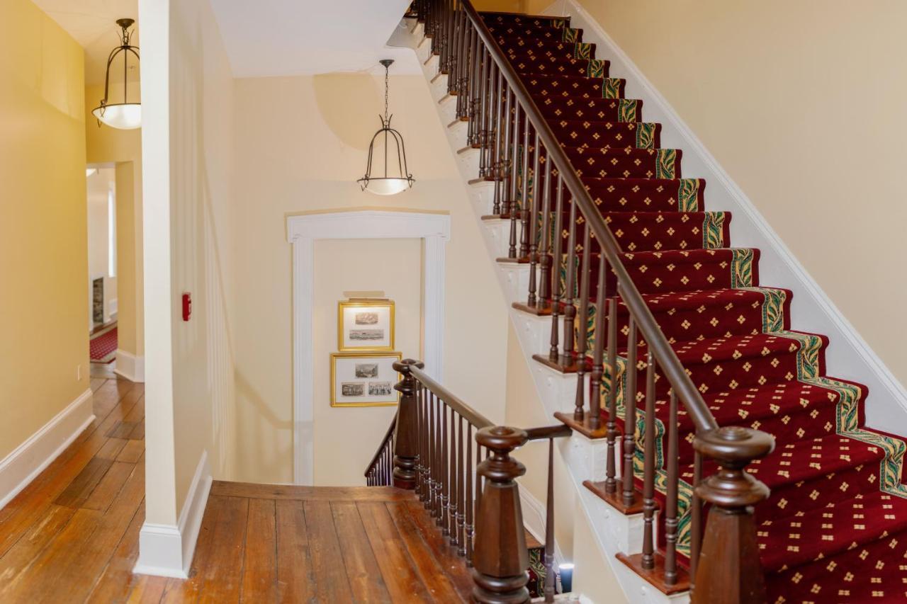 The Marshall House, Historic Inns Of Savannah Collection Екстериор снимка