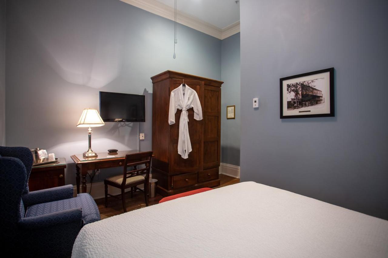 The Marshall House, Historic Inns Of Savannah Collection Екстериор снимка